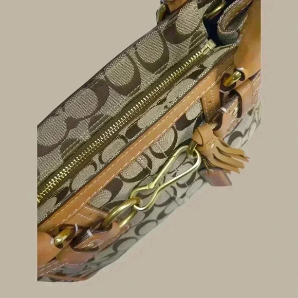 COACH Signature Satchel Shoulder Bag in tan vachetta leather/ canvas - Picture 6 of 13